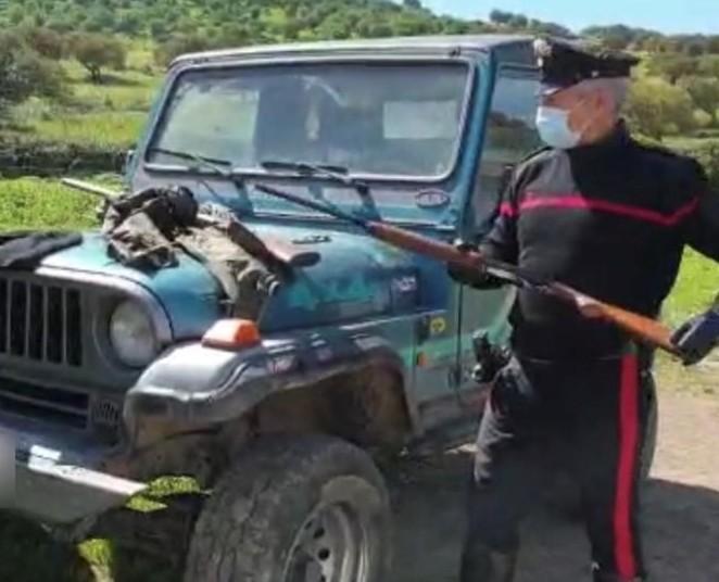 Nascondeva due fucili: arrestato un 38enne 