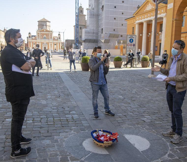 Carpi. Taglio di un milione alle tasse per negozianti e piccoli artigiani 