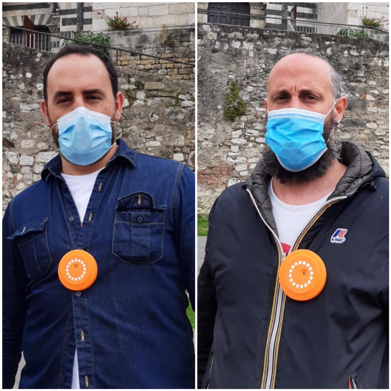 Alessandro Rubino e Luca Tocchio con il Lad al petto