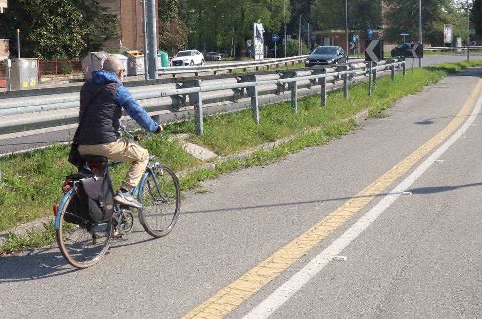 A Ferrara e a Cento contributi a chi va a lavorare in bicicletta: un piano d'incentivi per non usare l’auto 