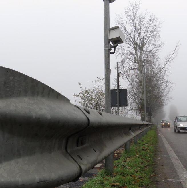 Nuovo autovelox a Pallerone: «Fanno cassa ora che si riparte...»