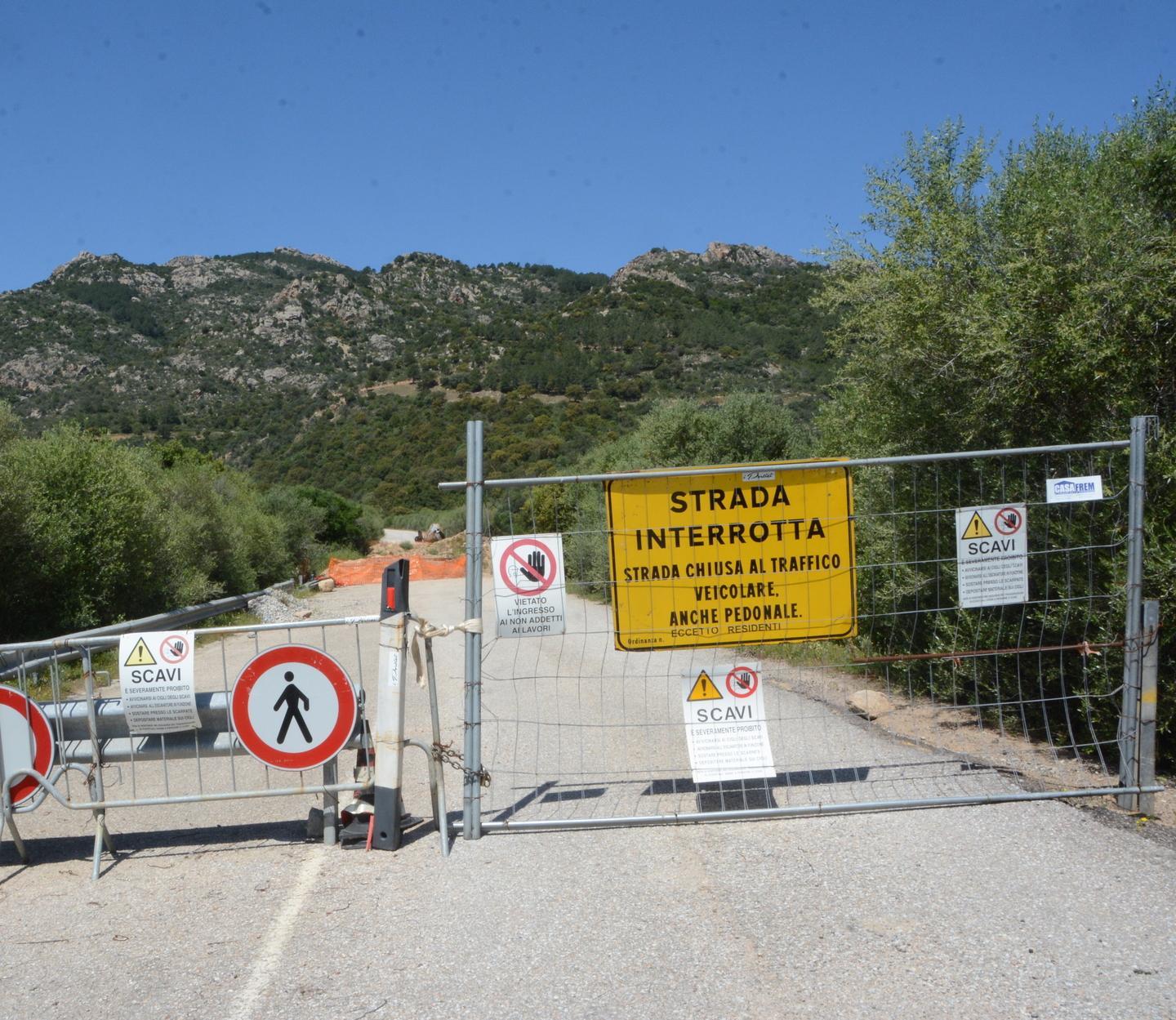 Monte Pino, un’altra frana nel cantiere 