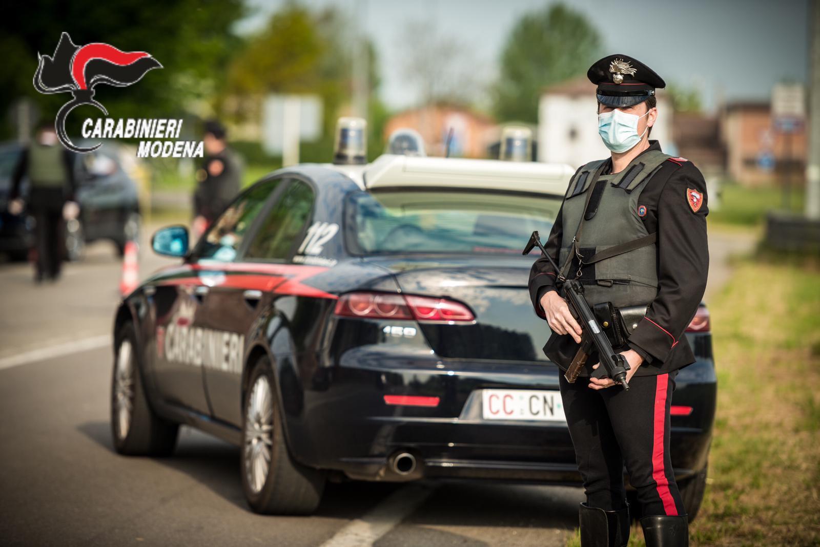 Offende la polizia sul web, carpigiano denunciato dai carabinieri