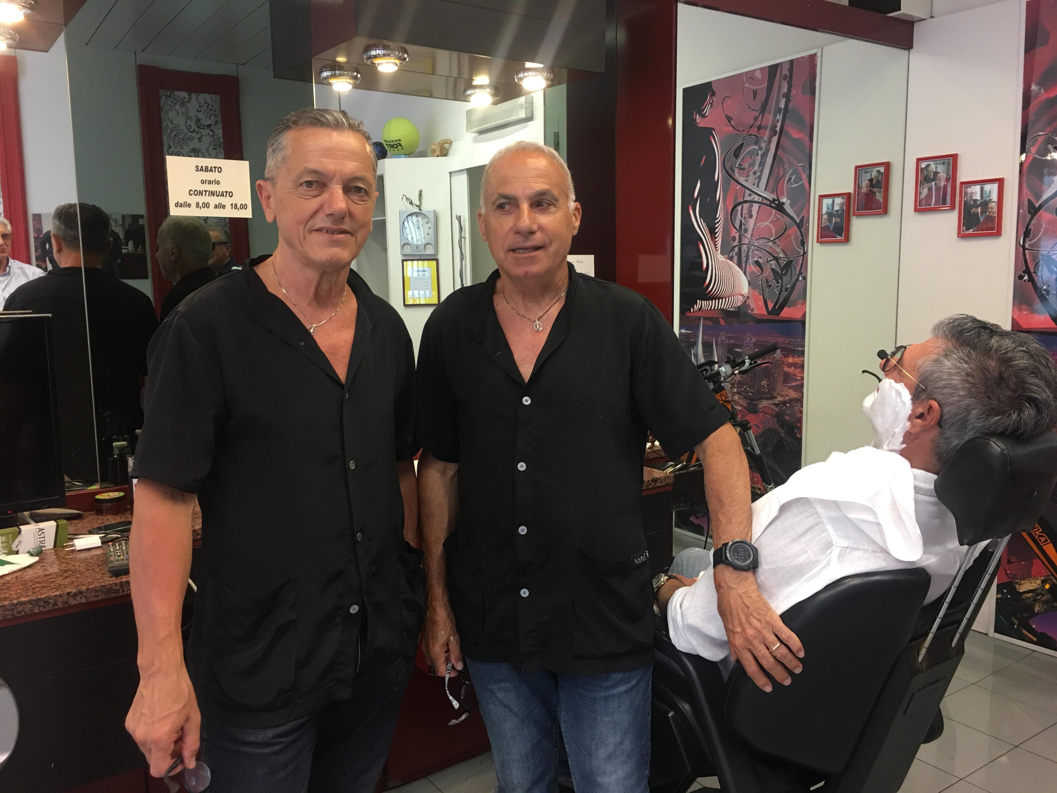 Valeriano Bonsignori e Paolo Reali nel negozio di corso Matteotti a Pontedera