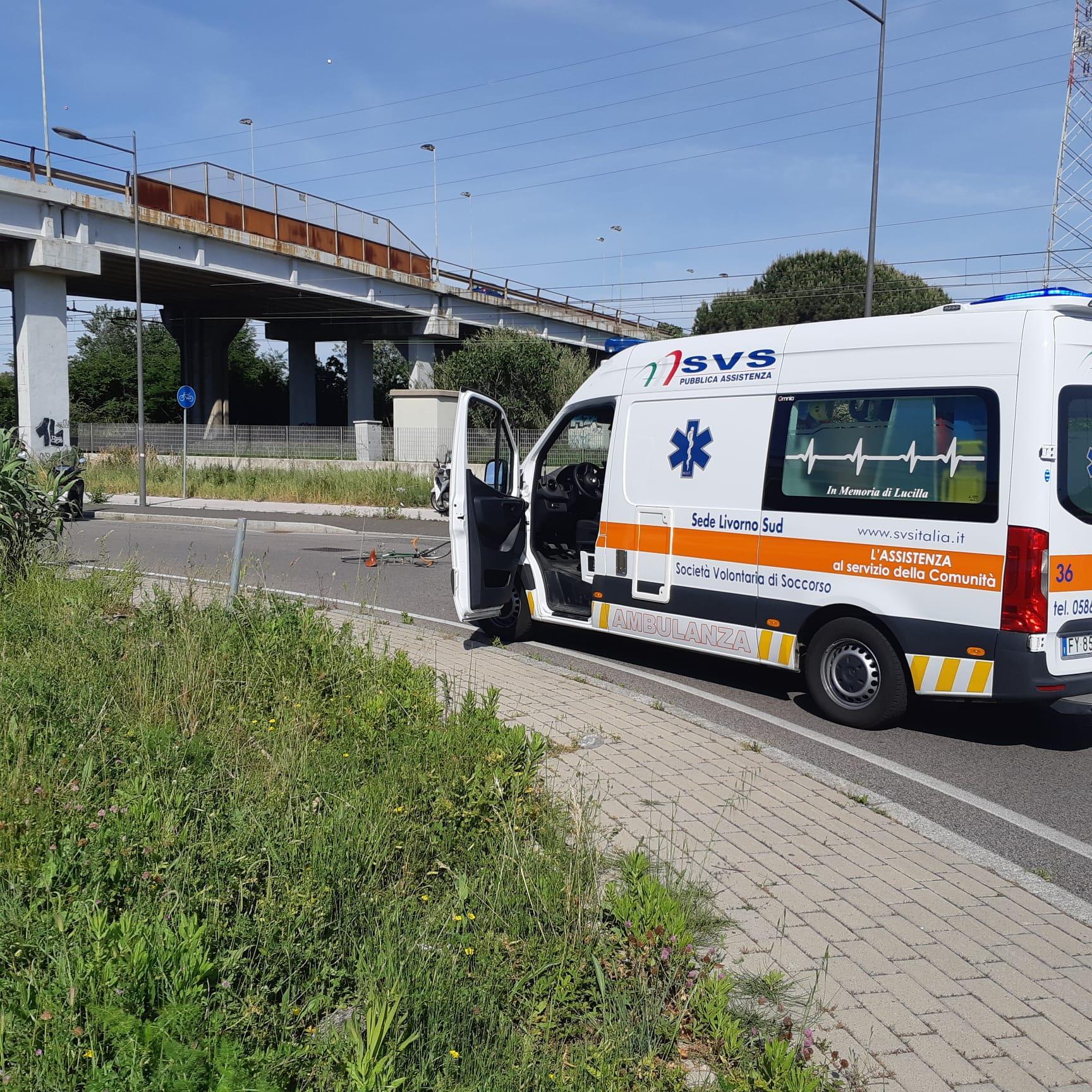 L'ambulanza della Svs sul posto