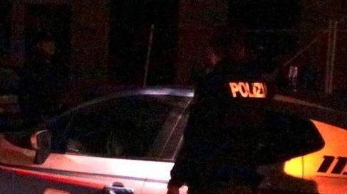 Ruba nella cantina di un appartamento: arrestato dalla polizia