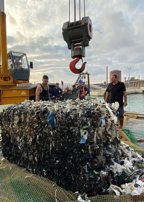 Ecoballe, il recupero è un rebus irrisolto 