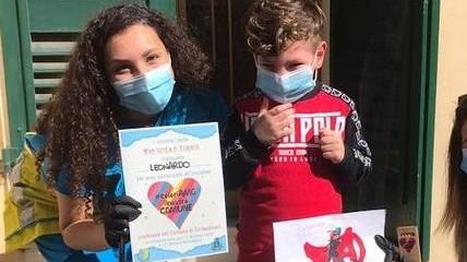 Case e fiori, ecco cosa disegnano i bambini in attesa di tornare alla loro normalità