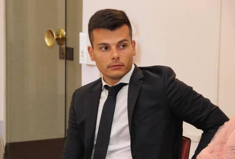 «Posti di lavoro ai pisani disoccupati, altro che sanatoria per i migranti»
