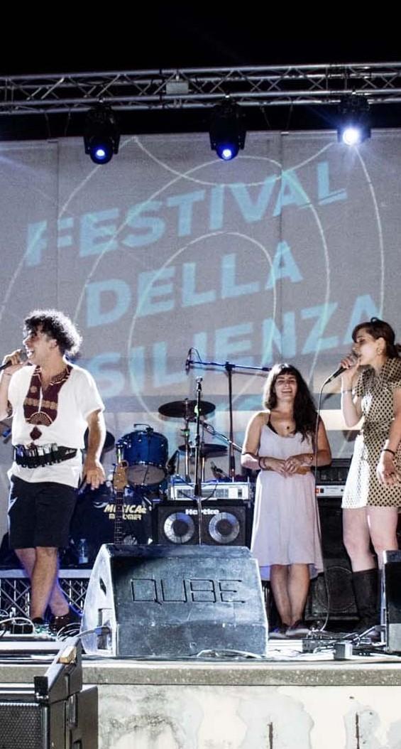 Resilienza, il festival si farà dall’estate in edizione “alveare” 