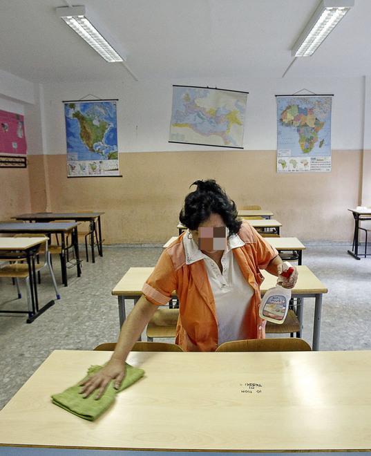 Il dramma di 21 lavoratrici: non ricevono un euro da marzo 