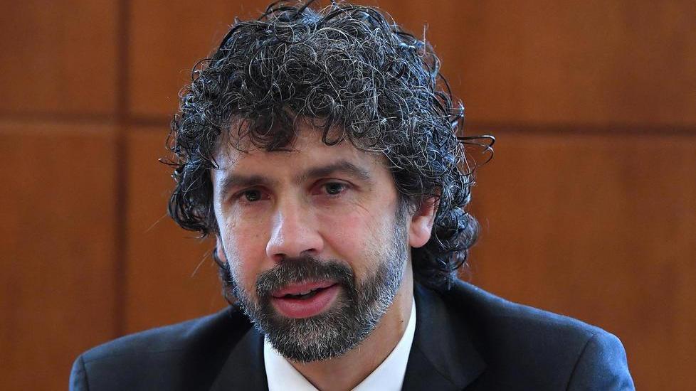 Il governo apre alla ripresa «Se dati buoni, si riparte»