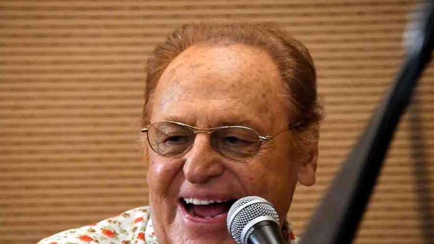 “Bandiera gialla” la trasmissione che trasmise il virus della musica