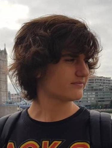 «Vorrei guardare in faccia i professori mentre parlo»