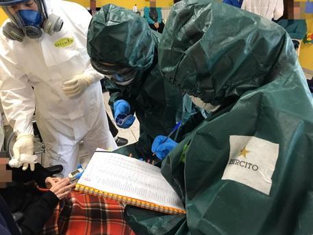 Coronavirus, i medici dell'esercito faranno lo screening in tutte le case di riposo della Gallura