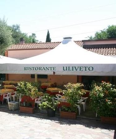 Dopo il lock down, In pizzeria da 200 si scende a 70 posti