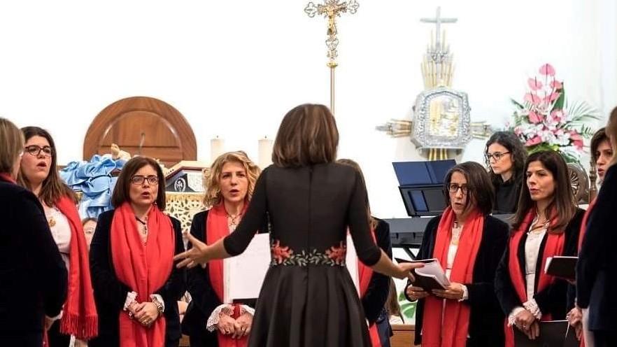 Il coro femminile Urisè raccoglie fondi per gli operatori dei distretti sanitari 