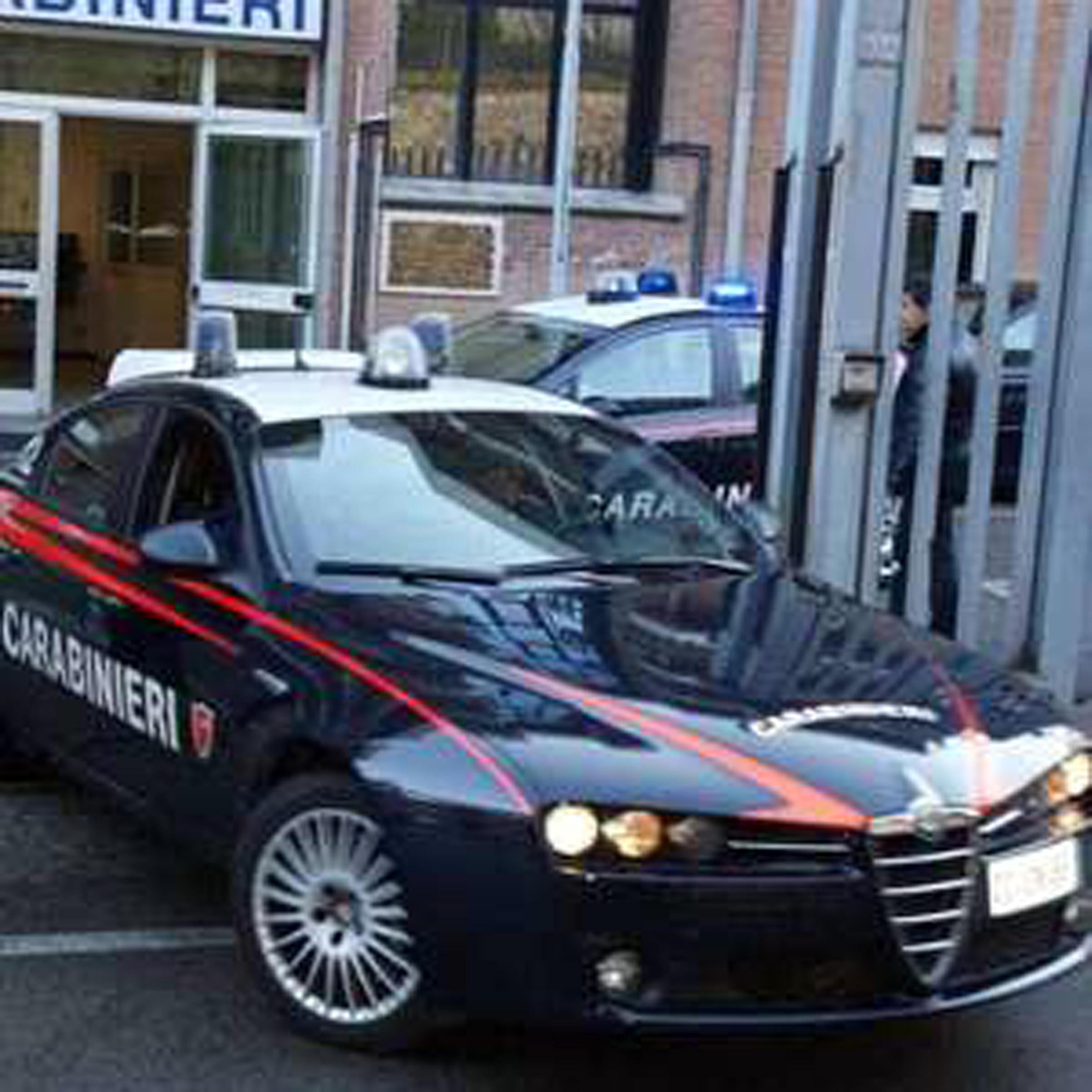 Carbonia, affittava la casa alle prostitute: arrestato