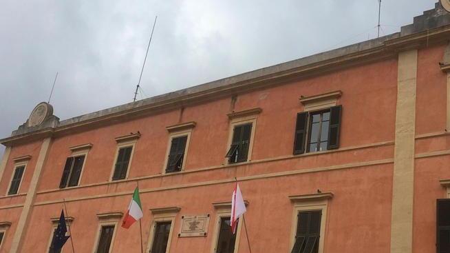 Le carte di identità in scadenza valide fino al 31 agosto