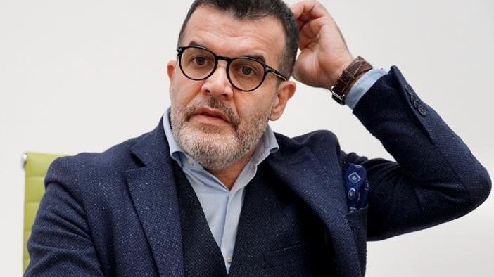 Caparra e fidejussione: Spinelli aspetta che l’olandese paghi