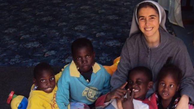 Dallo Zambia al Covid: Ornella, la suora lucchese in prima linea
