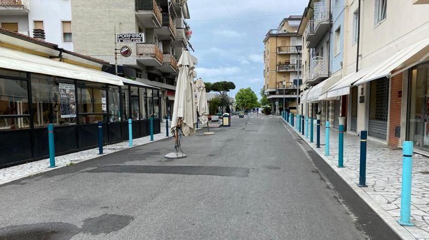 Così Marina si prepara a riaprire i negozi