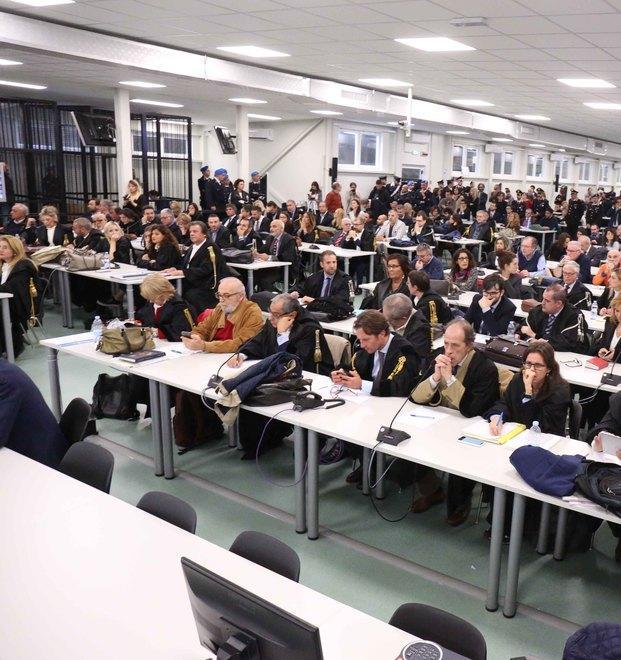 Verso la rimozione dell’aula bunker in tribunale a Reggio