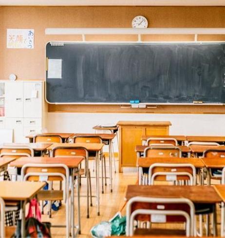 Sassari, «Classi raddoppiate e precari al lavoro per salvare la scuola» 