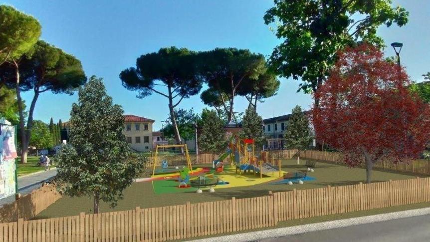 Rinnovata e per tutti l’area giochi davanti al Comune