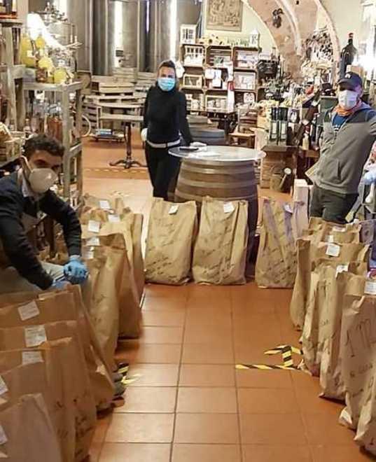Consegne a domicilio collettive nelle frazioni per battere la crisi 