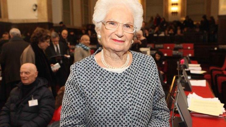Liliana Segre sarà cittadina onoraria Il consiglio comunale vota all’unanimità