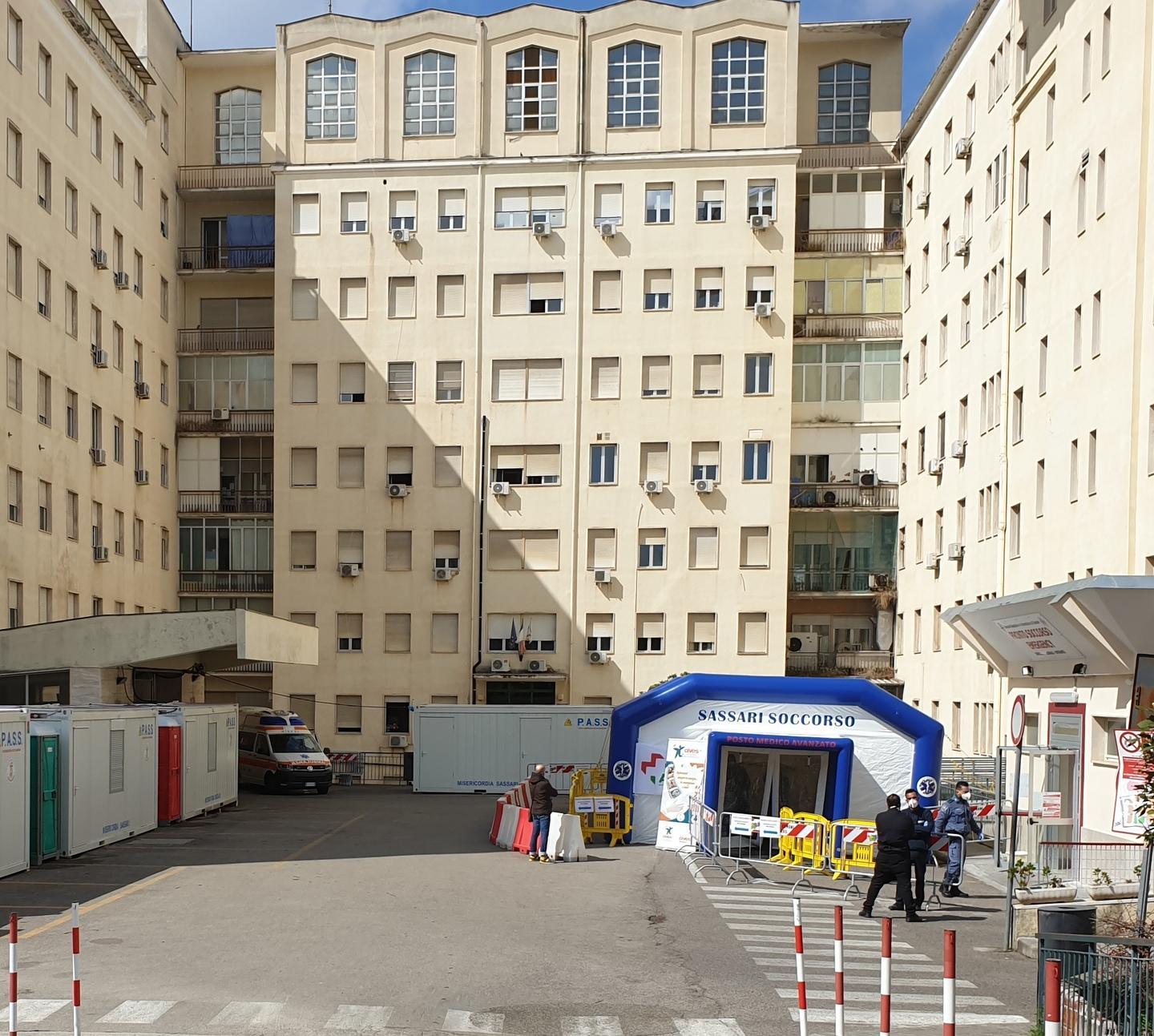 Sanità, riorganizzazione nei reparti dettata dall’emergenza Covid-19
