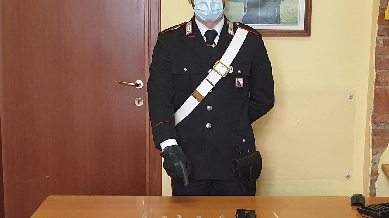 La droga sequestrata dai carabinieri di Carmignano