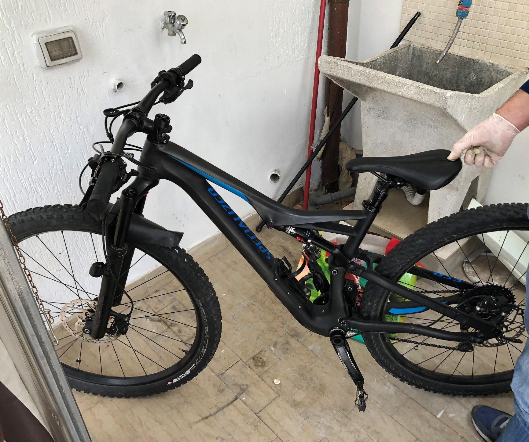 La bicicletta rubata a Montemurlo e ritrovata in una casa a San Paolo