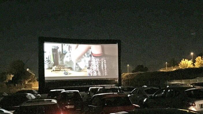 Un Drive-In nelle nostre piazze La Toscana “ripensa” gli spettacoli