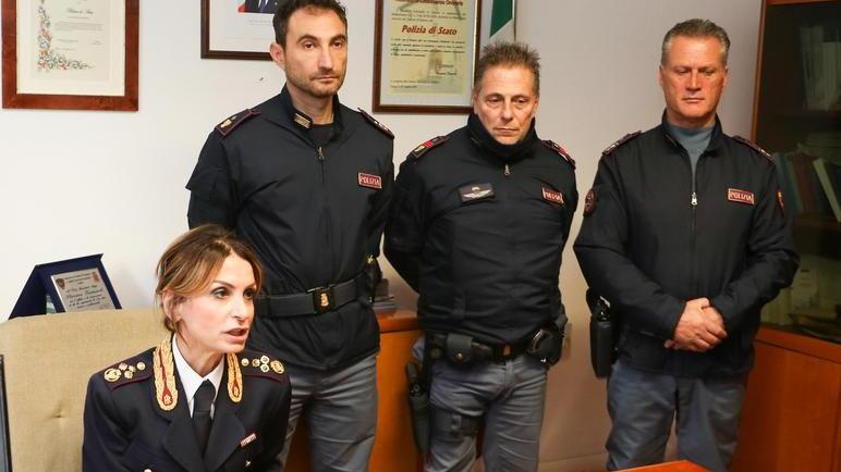 Aveva in bocca 12 grammi di eroina: arrestato