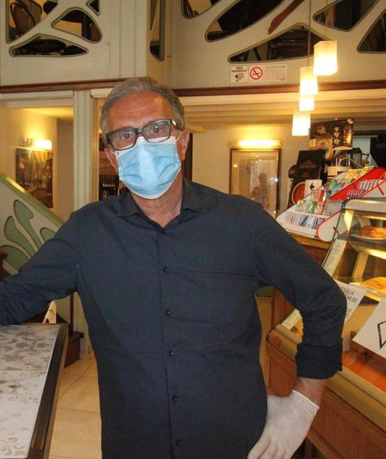 La salvezza saranno i tavolini nelle piazze 