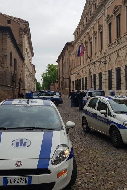 Task force ad Aguscello per controlli sulla casa 