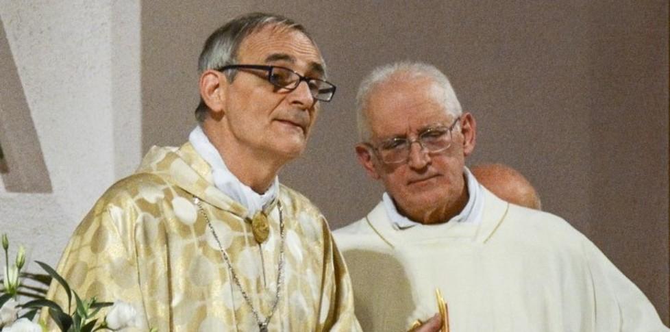 Il 50º di sacerdozio San Carlo è vicino al suo parroco 