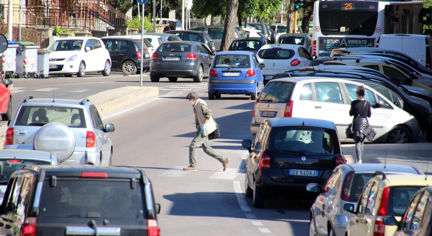Ripartenza a motori spenti: a picco il mercato dell’auto 