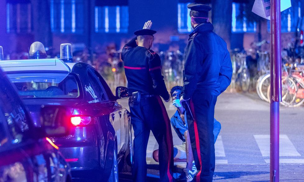 Ferrara, risse e bottigliate alla Gad: sale l’allarme nel quartiere più a rischio 