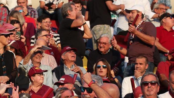 Chi rimborserà tutti gli abbonati? Ci sono 3.351 tifosi che aspettano