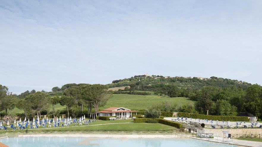 Terme di Saturnia riapre a giugno Per il resort si attenderà settembre
