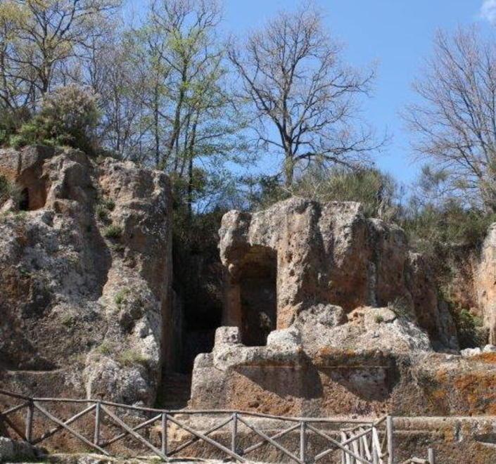Appello al presidente Rossi «Riapra i parchi archeologici» 