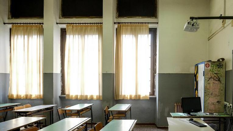 Non ripetiamo gli stessi errori Basta lezioni nelle classi-pollaio