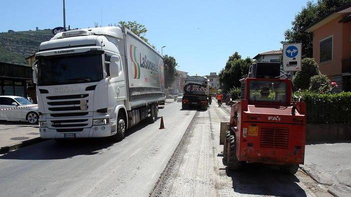 Strade colme di buche e dossi Un piano per asfaltare 13 vie