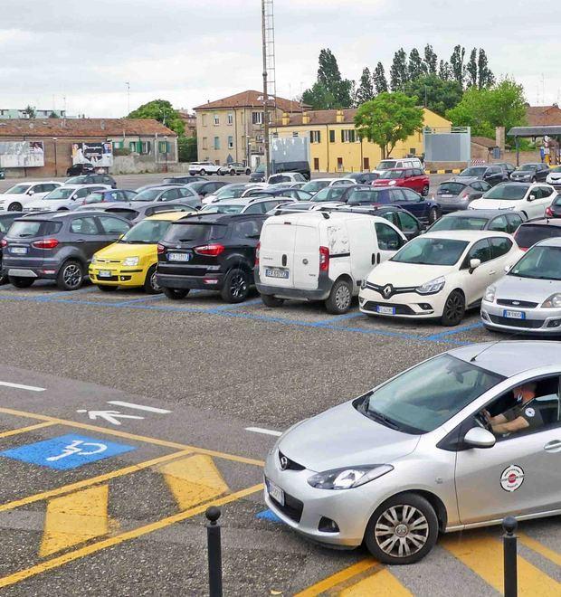 La fase 2 della viabilità Da lunedì i parcheggi tornano a pagamento 