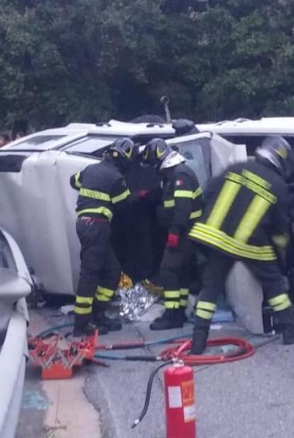Incidente lungo la strada per Dorgali: quattro feriti