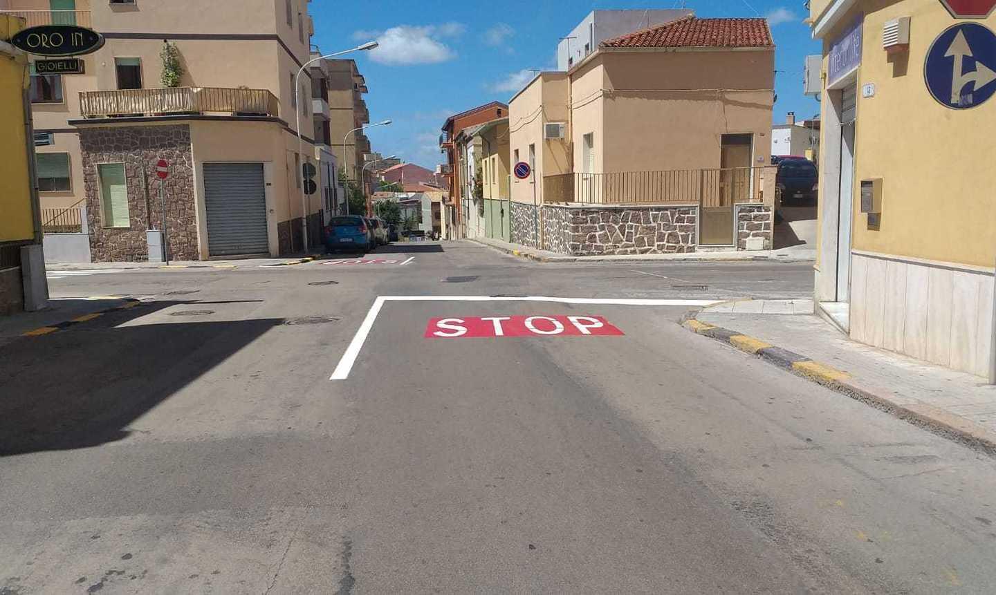 Stop ad alta visibilità in via Sacchi