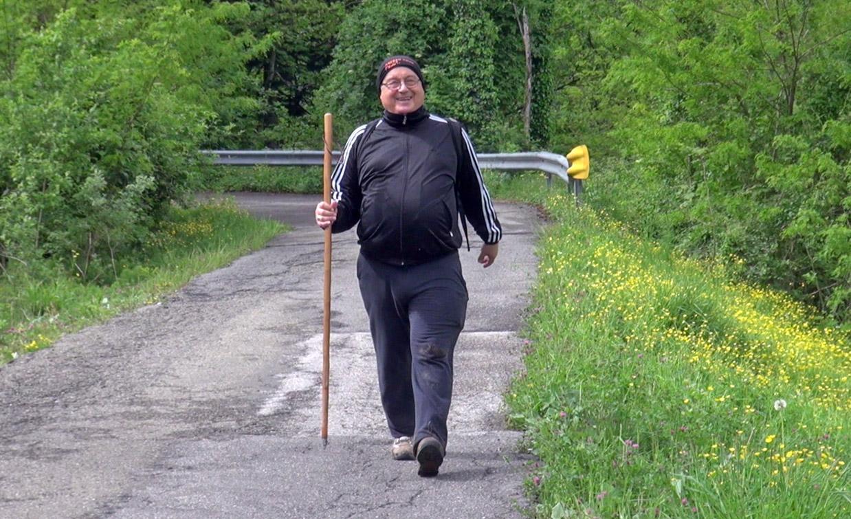 Il vescovo Giovanni Nerbini durante il pellegrinaggio in direzione di Boccadirio